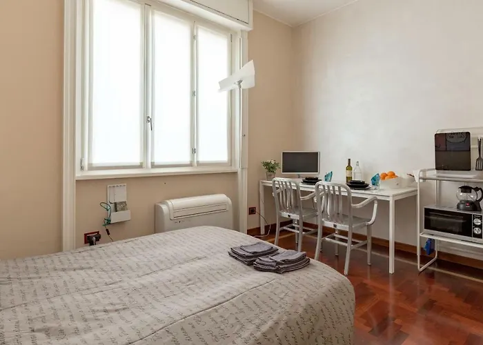 Pied A Terre Sant'agostino Milán